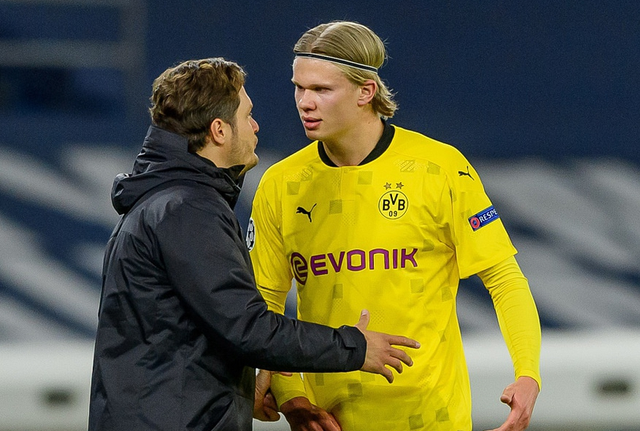 进球+造乌龙，麦克托米奈当选那不勒斯2-0卡拉巴赫全场最佳