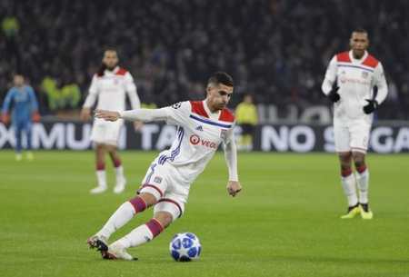 NBA：独行侠轻取公牛 东契奇收获准三双（NBA：独行侠大胜公牛，东契奇险些三双）