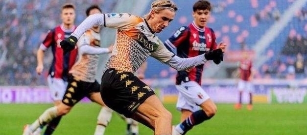 半场战报：热刺1-0哥本哈根，布伦南-约翰逊破门（半场速报：布伦南-约翰逊建功，热刺1-0暂领先哥本哈根）