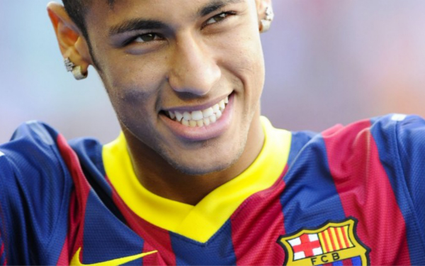 前进之鹰球员因嘲讽施蒂勒鼻子被罚款500欧，现已公开道歉