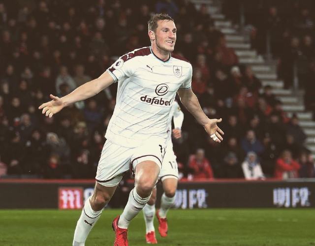 罗马诺：弗拉霍维奇在康复中，目前未与AC米兰达成任何协议（罗马诺：弗拉霍维奇恢复中，尚无与AC米兰的任何协议）