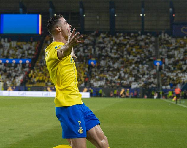 看了四年球了，在专科有一段时间刷抖音频繁给我推多...