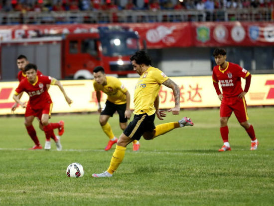 后防不稳，巴萨自2018年以来首次连续5场客场丢球2+（巴萨防线告急：2018年以来首次连续5个客场每场至少丢2球）