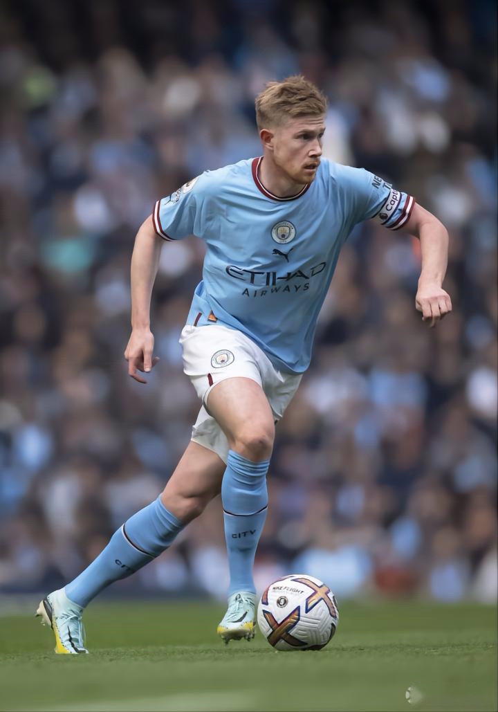 罗马诺：国米正和热那亚谈卡尔博尼未来，球员可能冬窗回国米（罗马诺：国米与热那亚商谈卡尔博尼前景，冬窗或将回归国米）